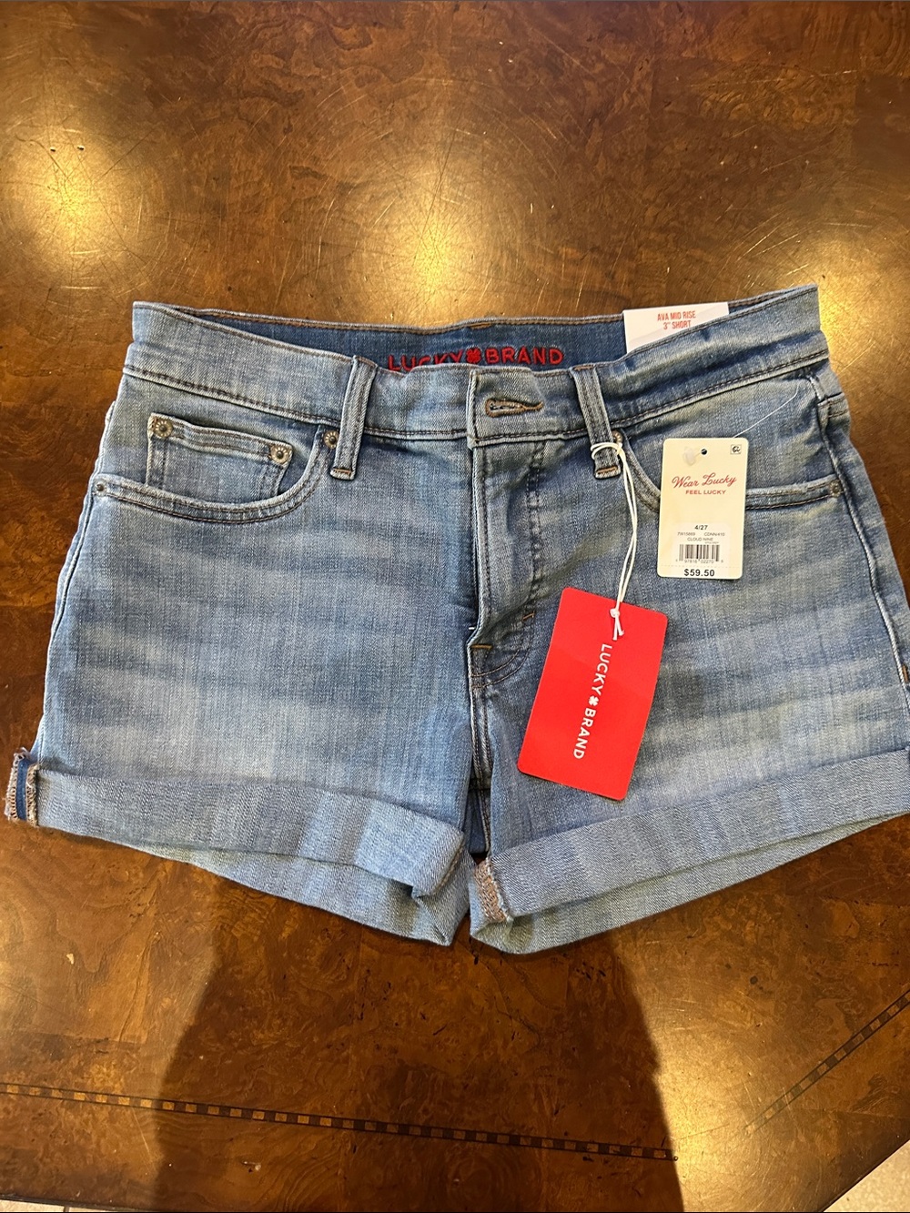 NWT Lucky Brand Light Blue Denim Roll-Cuff Women's Shorts
